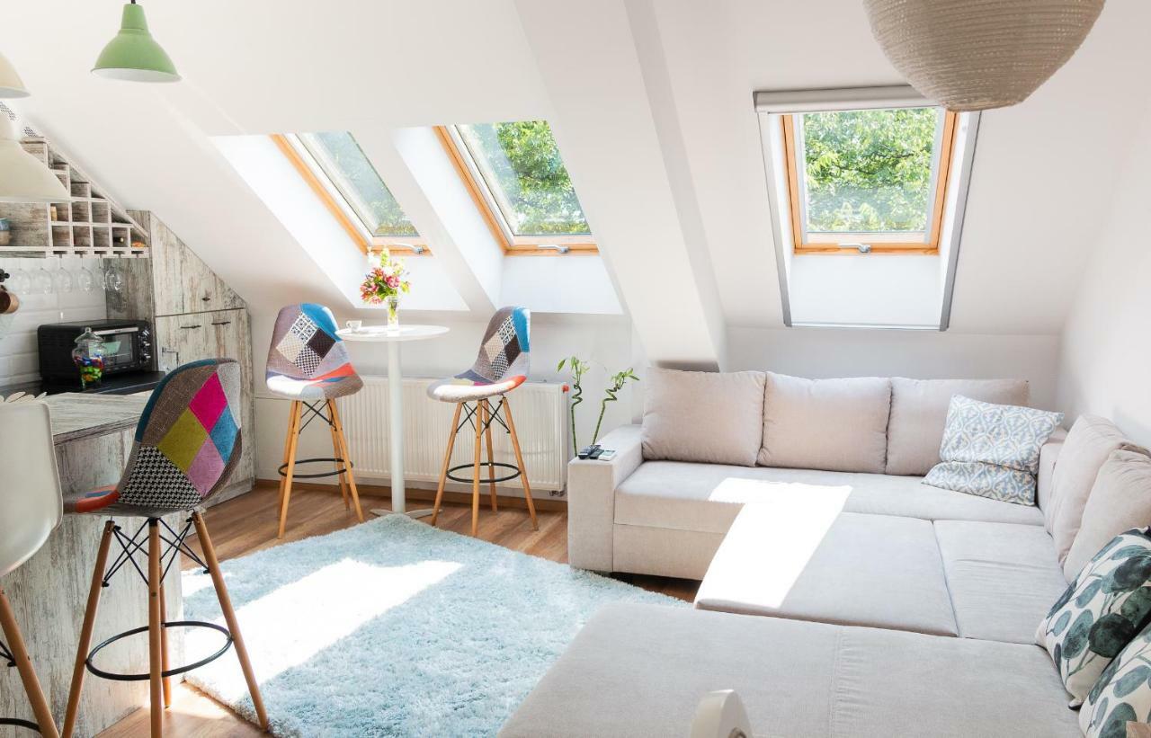 Cozy Flat In The Heart Of The City Nagyvárad Kültér fotó