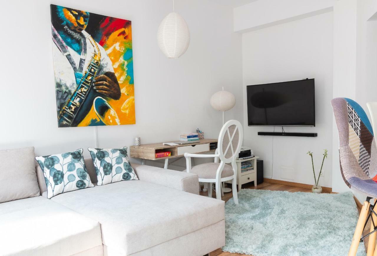 Cozy Flat In The Heart Of The City Nagyvárad Kültér fotó